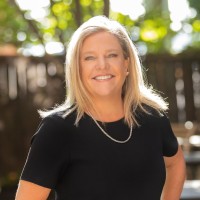 Hélène Simard Email