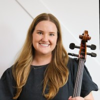 Simply for Strings Employee Annabel Hendrie's profile photo