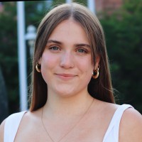 Clevr Blends Employee Ellee Forsythe's profile photo