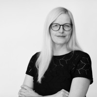 Petra Riesterer Email