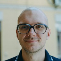 Reflect face swap Employee Hlib Petrov's profile photo