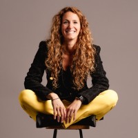 Clara Silvestro Email & Phone Number