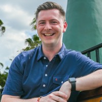 Launch That Employee R. Brown's profile photo