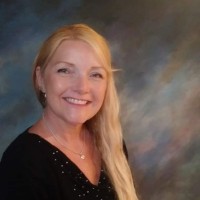 West Coast Mortgage Group Employee Kerrie Renga's profile photo