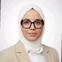 Amira Sallouhi Email