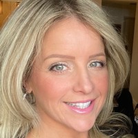 Bell Canada Enterprises Employee Lynne Larocque's profile photo