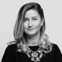 Zsanett Scherer Email