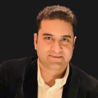 VetsEZ Employee Vikas Ganju's profile photo