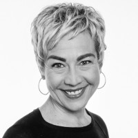 Jennifer Rippe Email & Phone Number
