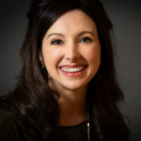 Lindsay Ayers Email & Phone Number