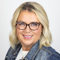 Nicole Leathers Email & Phone Number