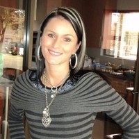 John Craig Employee Roxanne Durieux's profile photo