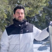 Uğur Yalmanlı Email