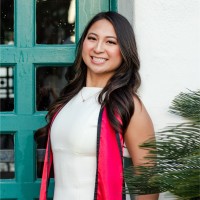 Wells Fargo Advisors Employee Megan do's profile photo