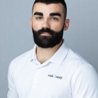 risk3sixty Employee Nicholas Swink's profile photo