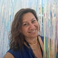 Michela Moneta Email