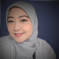 Adinda Zahrotundiniah Email