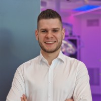 Jakub Jokś Email