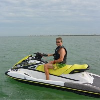 BurgerFi Employee J. Rosenau's profile photo