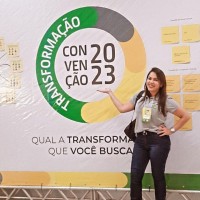 Samantha Junqueira Email
