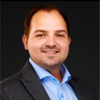 Kevin Ripzaad Email