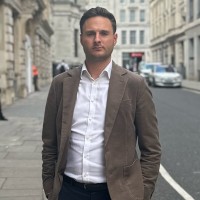 Oliver Lyth Email & Phone Number