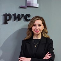 İlknur Veyseloğlu Email
