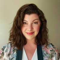 Nikki Davis Email & Phone Number