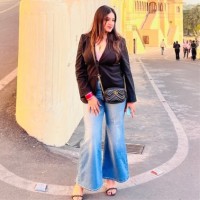 Sanjana Kapoor Email & Phone Number