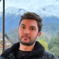 Camilo Campetti Email