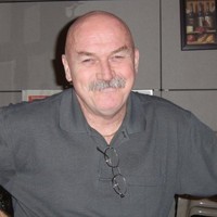 Robert Lee Email & Phone Number