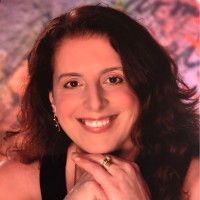 Brewer Banner Designs Employee Dianne Veiga's profile photo