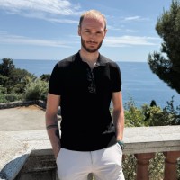 Michal Slivoň Email