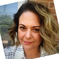 VizExplorer Employee Bobbi Gabler's profile photo