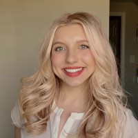 AcquireUp Employee Madison Mitchell's profile photo