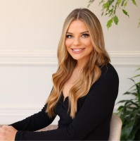 Chelsea Anderson Email & Phone Number