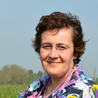 Gabriela Spruijt-Labudová Email