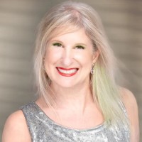 Dee Graphiques Employee Sandra Adamack's profile photo