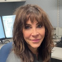 Kelly Tompkins Email
