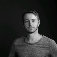 Philipp Gerloff Email