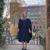 Laura Arnott Email