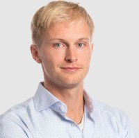 Gavin Arnold Email & Phone Number