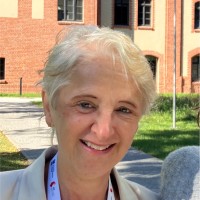 Susan Harris-Huemmert Email