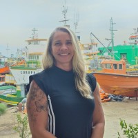 Claudia Souza Email & Phone Number