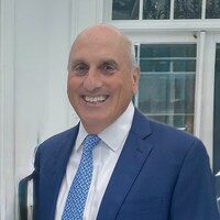 Kendra Scott Employee Neal Bronzo's profile photo