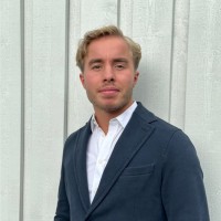 Jacob Axelsson Email