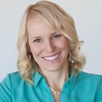 Bridge Realty LLC Employee Kelli Hansen's profile photo