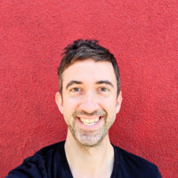 Stav Davis Email & Phone Number