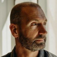 Email e telefono di Brett Ostrum