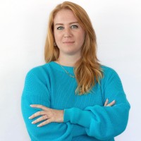 Ann Vanga Email & Phone Number